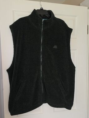 Big Dogs Dark Green Knit Zippered Vest 3 XL